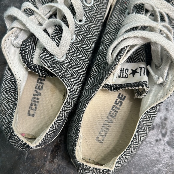 Houndstooth Converse - Picture 5 of 6